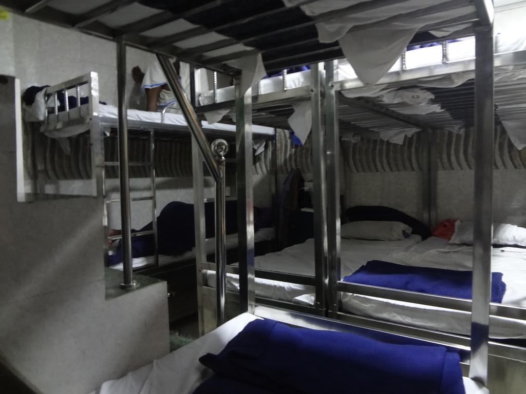Aashiyana Dormitory Bombay Exterior foto